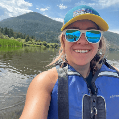 Kayak rentals help renters like this one get great selfies!